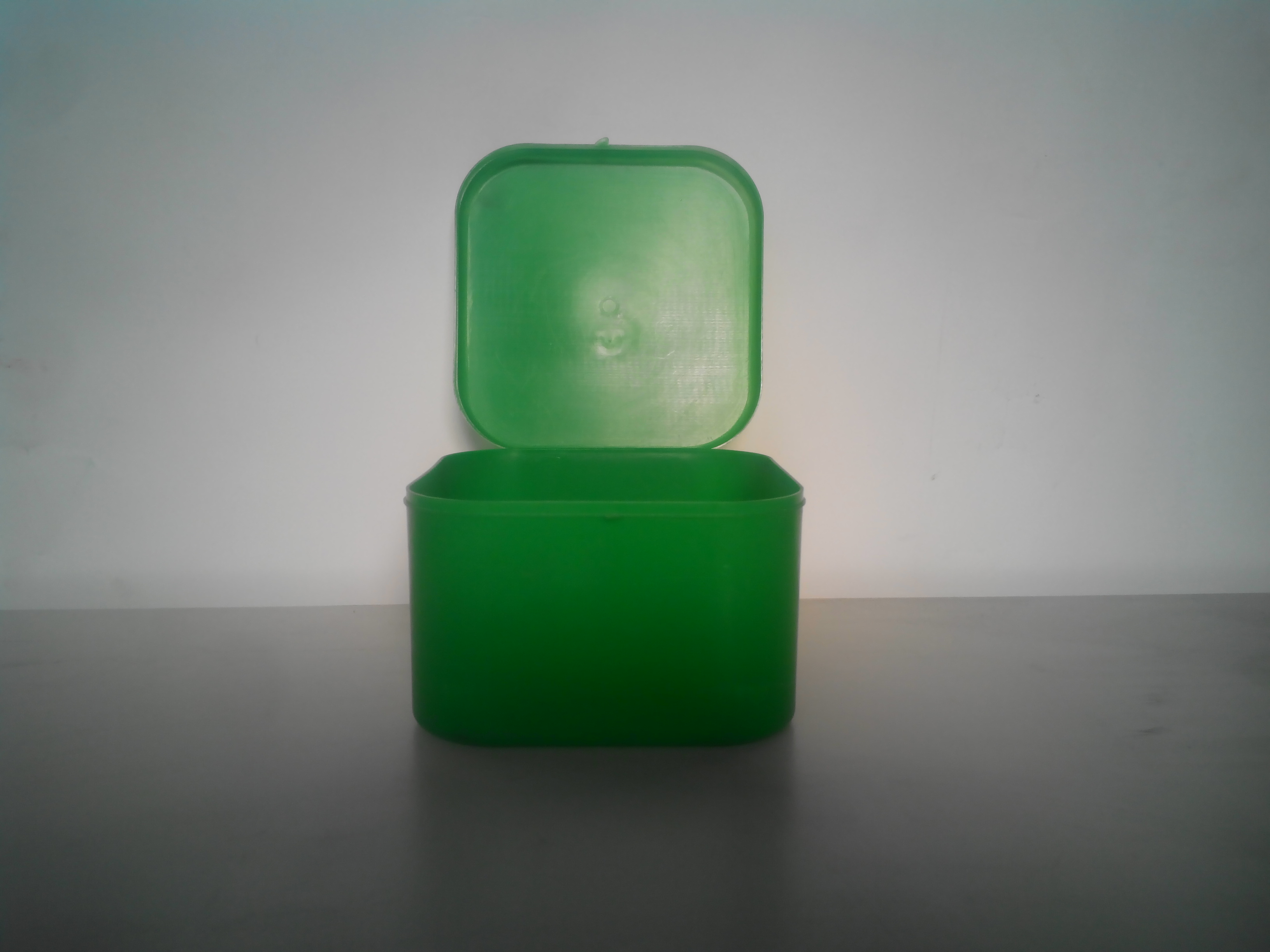 Plastic box